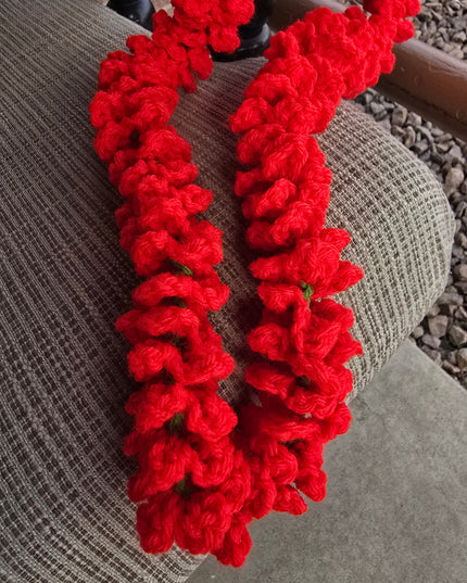 Adult's Hibiscus Lei